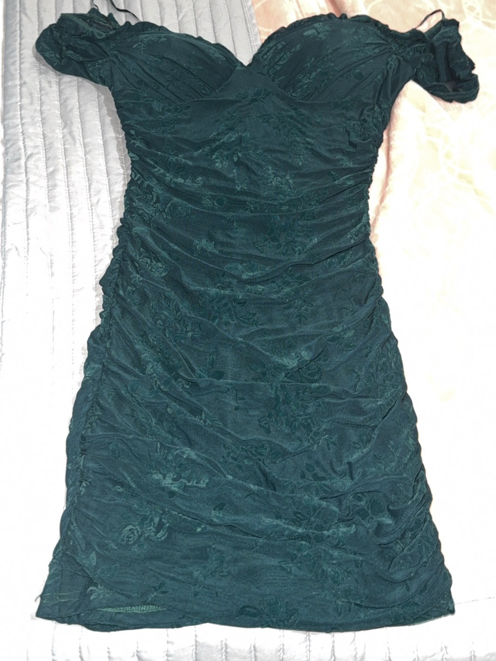 Fashion Nova Dark Emerald One-Shoulder Ruched Bodycon Dress